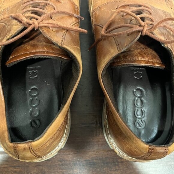 Oxfords_&_Derbys